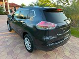 Used 2016 Nissan Rogue SV image 5