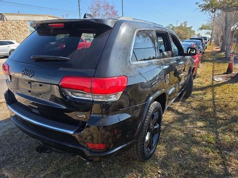 Used 2016 Jeep Grand Cherokee Overland image 3