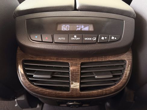 Used 2010 Acura MDX w/ Technology Package AWD/4WD image 22
