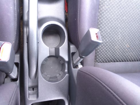 Used 2010 Hyundai Accent GS image 20