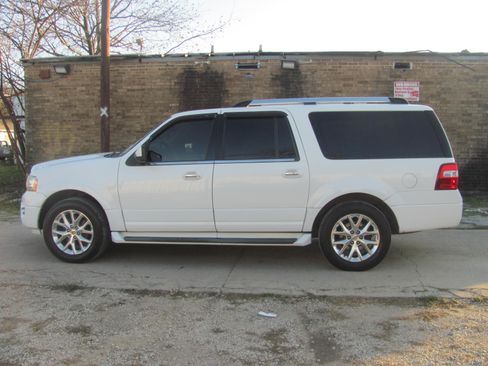 Used 2016 Ford Expedition EL Limited image 1
