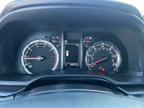 Used 2022 Toyota 4Runner TRD Sport image 19
