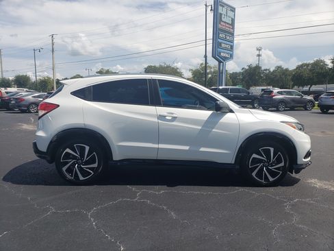 Used 2019 Honda HR-V Sport image 6