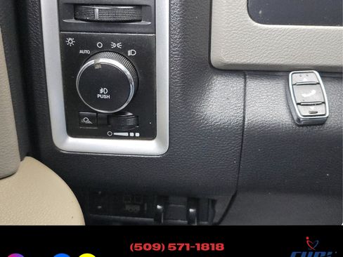 Used 2011 RAM 2500 SLT image 12