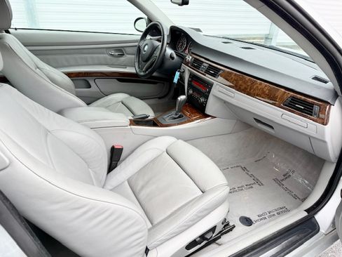 Used 2007 BMW 335i image 9