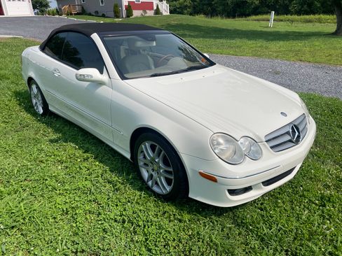 Used 2009 Mercedes-Benz CLK 350 Cabriolet image 17
