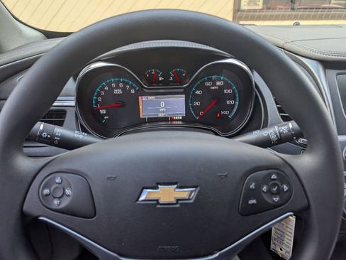 Used 2015 Chevrolet Impala LS image 10