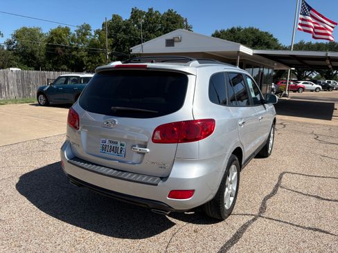 Used 2007 Hyundai Santa Fe 2WD image 3