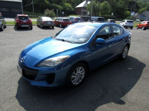 Used 2012 MAZDA MAZDA3 Touring image 7