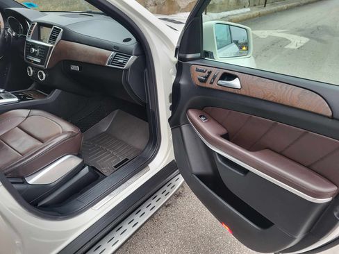 Used 2013 Mercedes-Benz GL 450 image 13