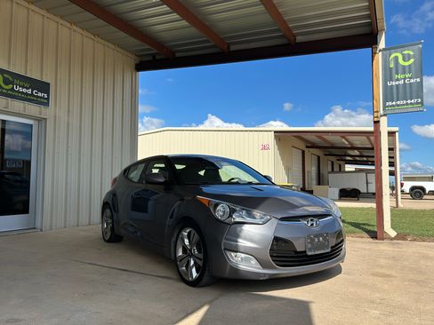 Used 2013 Hyundai Veloster UNAVAIL FWD image 7