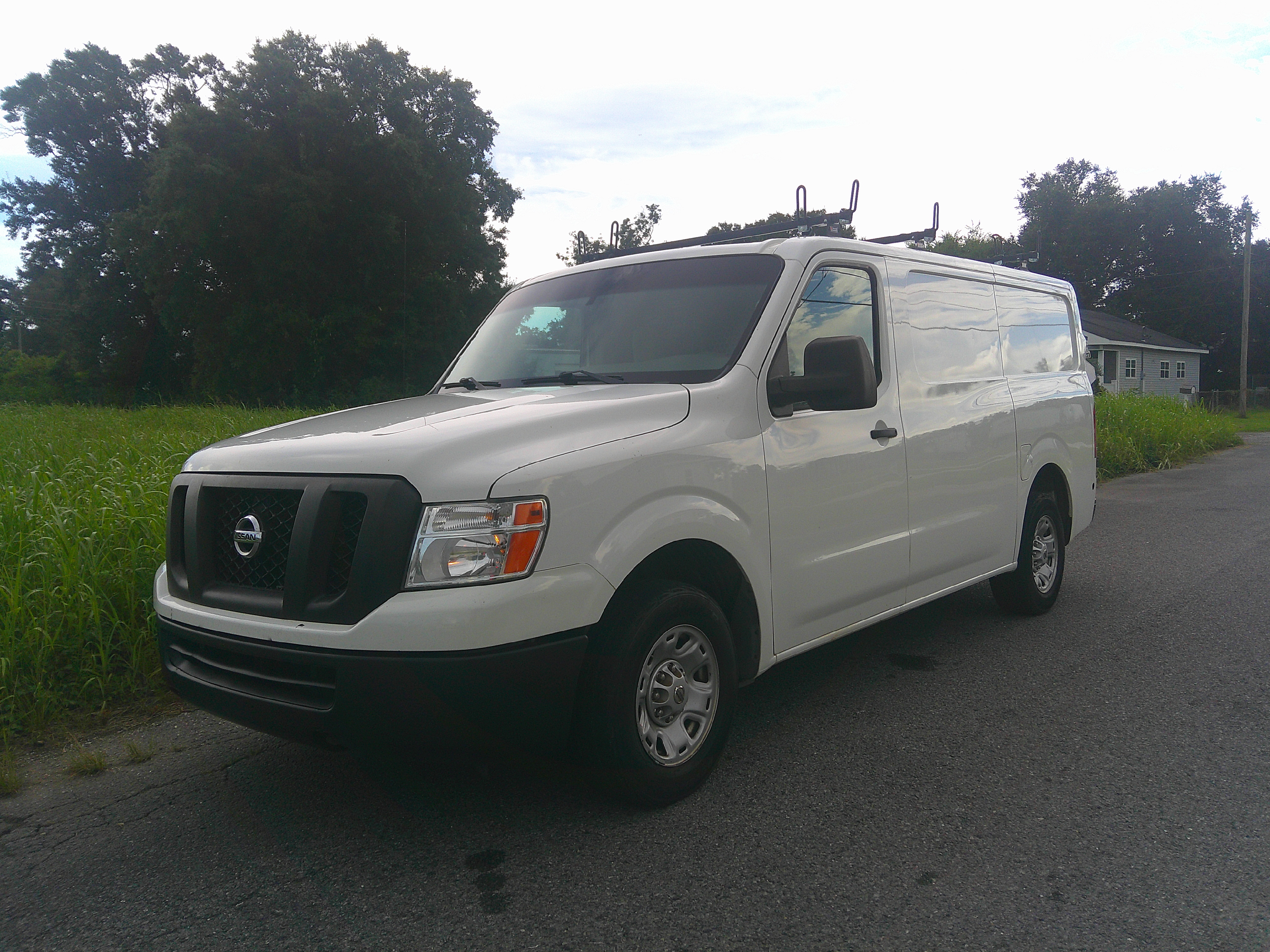 Used 2019 Nissan NV 1500 SV RWD image 5