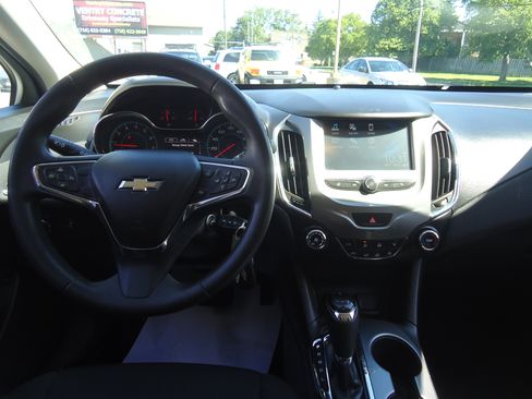Used 2016 Chevrolet Cruze LT Sedan FWD image 7