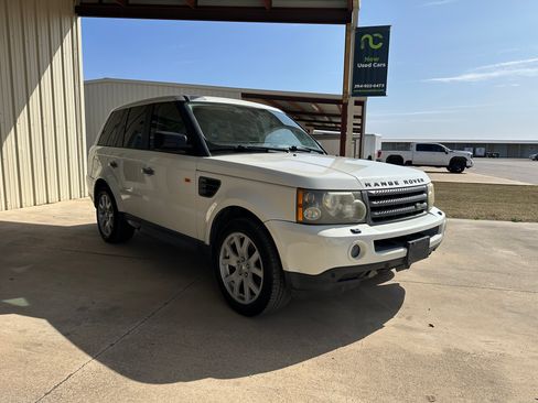 Used 2008 Land Rover Range Rover Sport HSE image 8