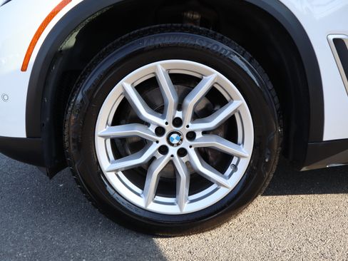Used 2019 BMW X5 xDrive40i AWD/4WD image 42