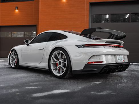 Used 2022 Porsche 911 GT3 image 4