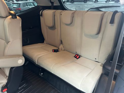 Used 2019 Subaru Ascent Premium image 15