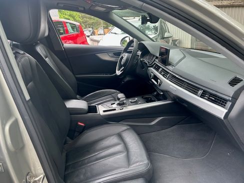 Used 2017 Audi A4 2.0T Premium quattro Sedan AWD/4WD image 28