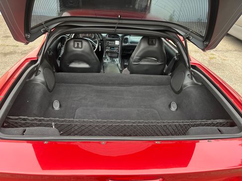 Used 1998 Chevrolet Corvette Coupe RWD image 31