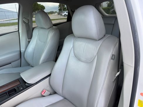 Used 2010 Lexus RX 350 2WD image 62