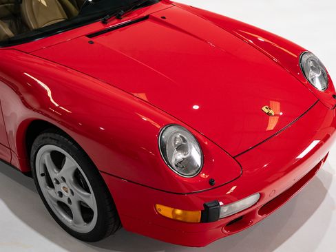 Used 1998 Porsche 911 image 39