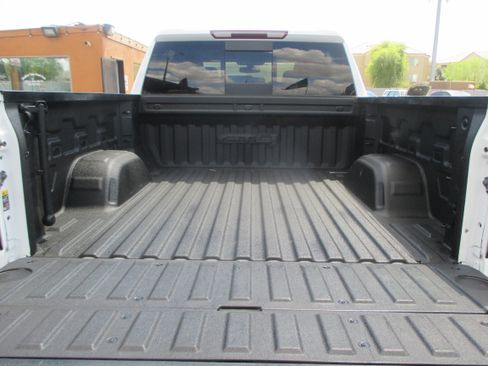 Used 2020 GMC Sierra 1500 AT4 image 17