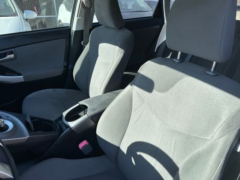 Used 2012 Toyota Prius Two image 10