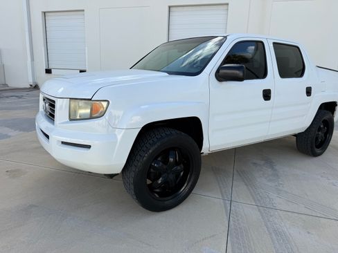 Used 2006 Honda Ridgeline RT image 21