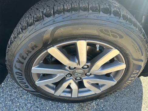 Used 2019 Honda Pilot EX-L image 18