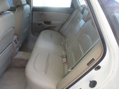 Used 2006 Hyundai Azera Limited FWD image 10
