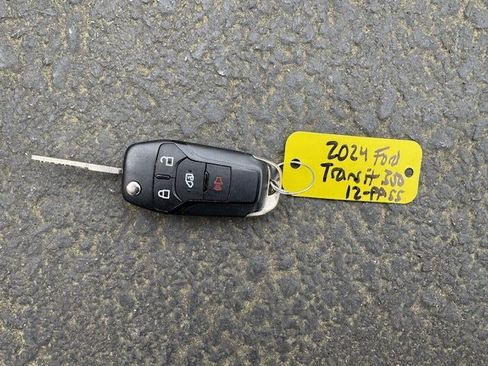 Used 2024 Ford Transit 350 XLT image 22