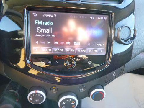 Used 2015 Chevrolet Spark LT image 20