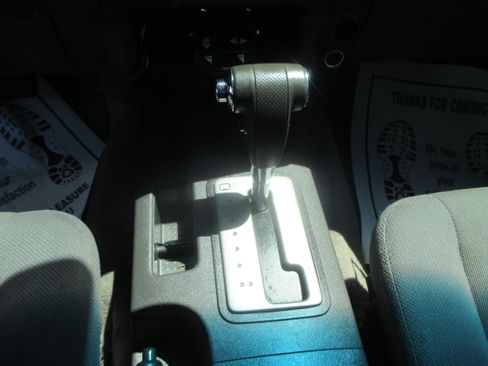 Used 2009 Nissan Frontier King Cab SE RWD image 6