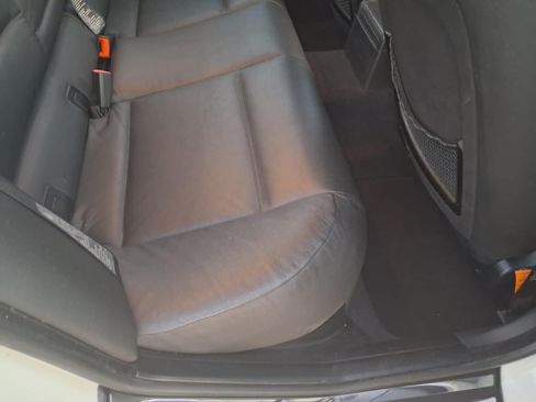 Used 2004 BMW 325i Wagon RWD image 37