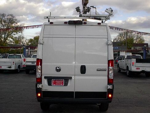 Used 2024 RAM ProMaster 2500 image 5