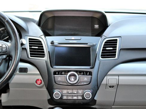 Used 2018 Acura RDX image 32