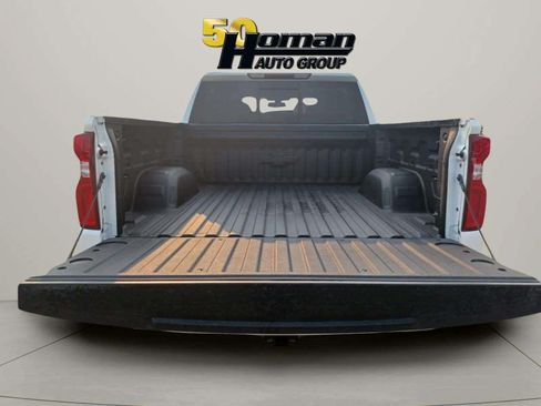 Used 2021 Chevrolet Silverado 1500 4x4 Crew Cab LT Trail Boss image 14