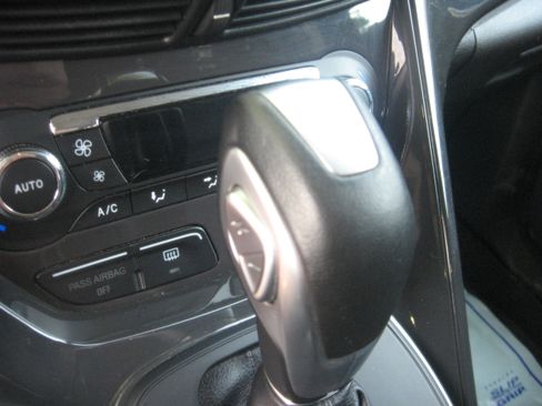 Used 2014 Ford Escape 4WD Titanium image 12