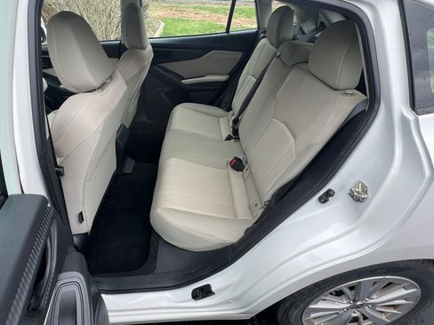 Used 2017 Subaru Impreza 2.0i Premium image 7