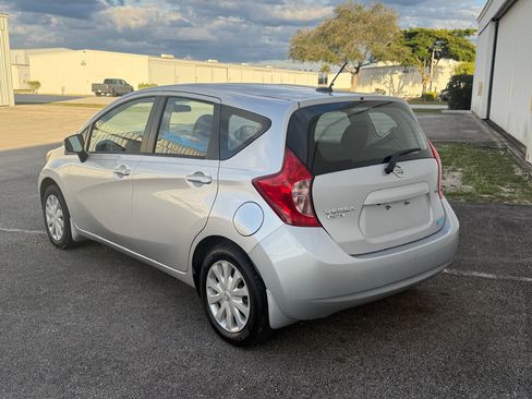 Used 2015 Nissan Versa Note SV image 3