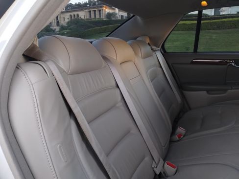 Used 2002 Cadillac De Ville image 23