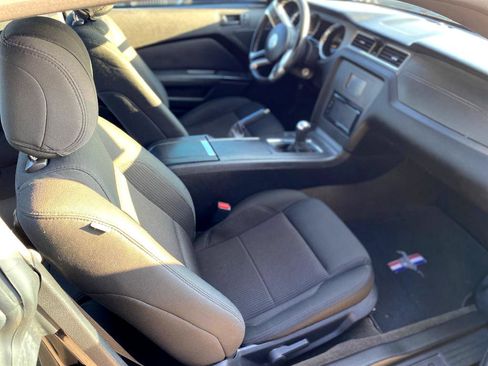 Used 2014 Ford Mustang Coupe image 10