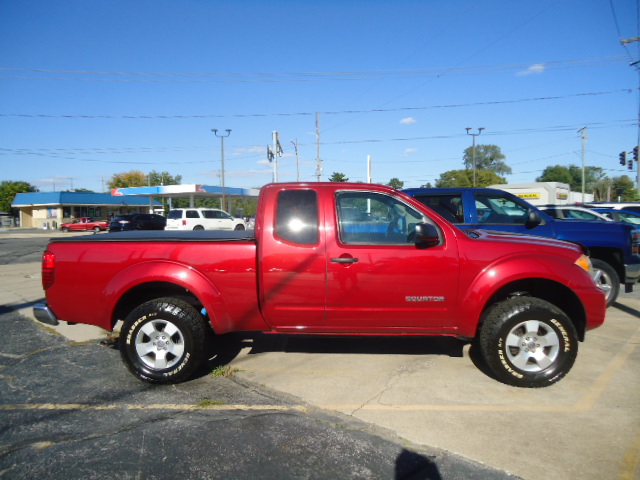 Used 2012 Suzuki Equator 2WD Extended Cab image 1