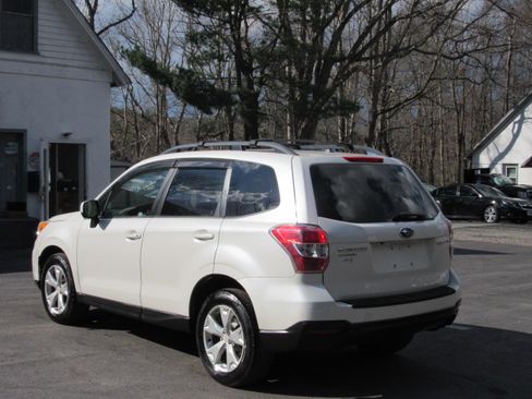 Used 2015 Subaru Forester 2.5i Premium image 5