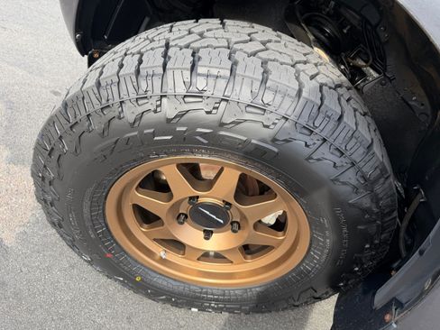 Used 2017 Toyota Sequoia SR5 image 15