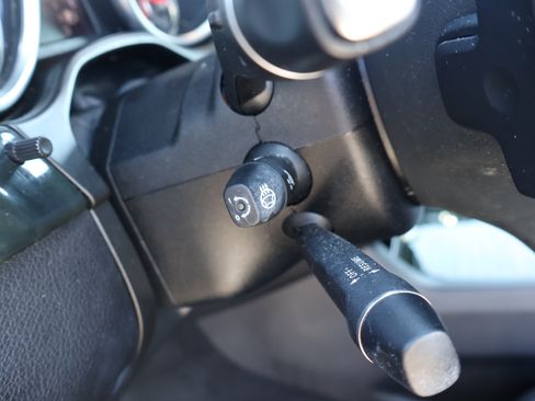 Used 2017 Mercedes-Benz GLE 350 image 34