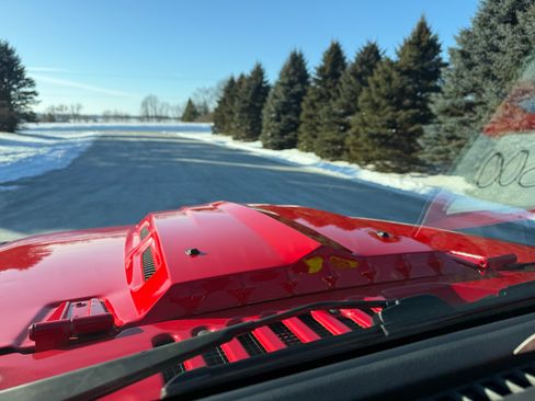 Used 2017 Jeep Wrangler Unlimited Sahara image 18