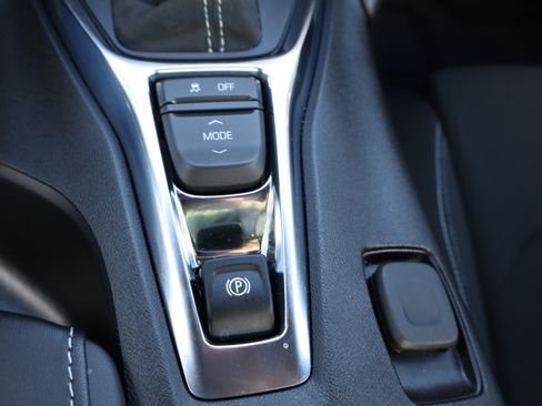 Used 2024 Chevrolet Camaro 1LT image 26