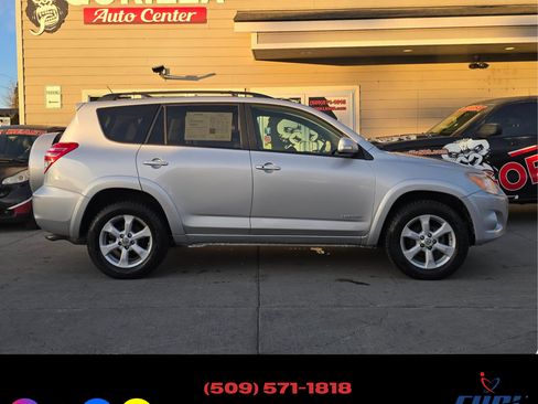 Used 2012 Toyota RAV4 Limited image 8