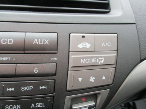 Used 2010 Honda Accord EX-L image 41